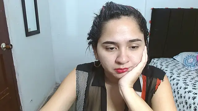 Thalian Chat XXX in diretta