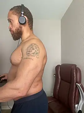 Czat XXX na żywo – Fathero1time