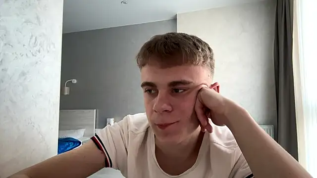 SoloFury Webcam show