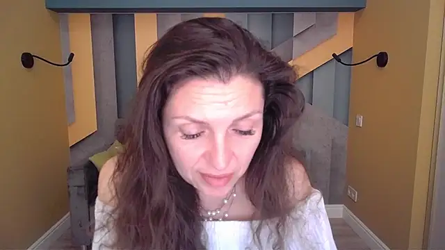 EllaLong 即時 XXX 聊天