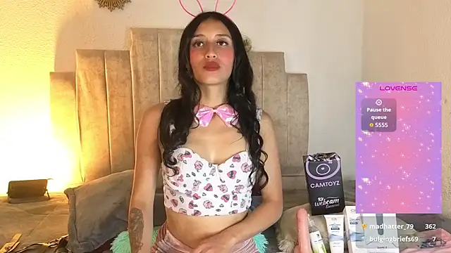 Czat XXX na żywo – Petite_pepper