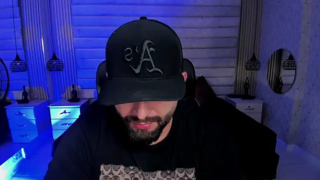 دردشة jhon_bear03 الجنسية المباشرة