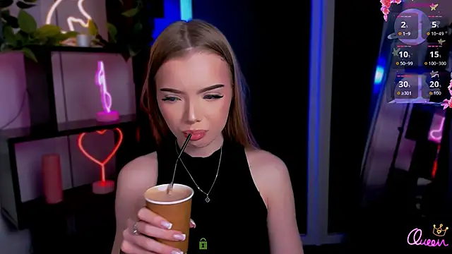 Chat XXX ao vivo de maddy_moah