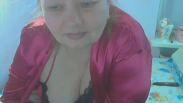 Lusi-777's Live XXX Chat