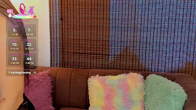 ariana_crossのライブXXXチャット