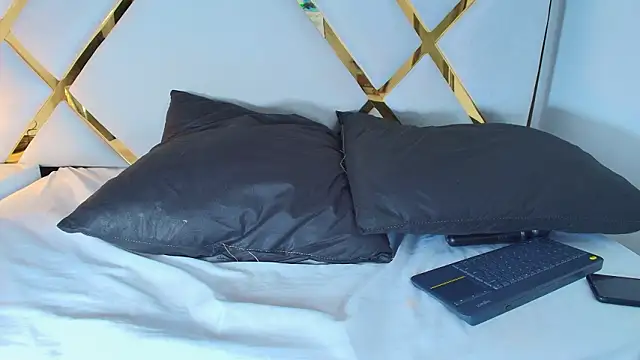 Sluttyysucker_: απευθείας συνομιλία ΧΧΧ