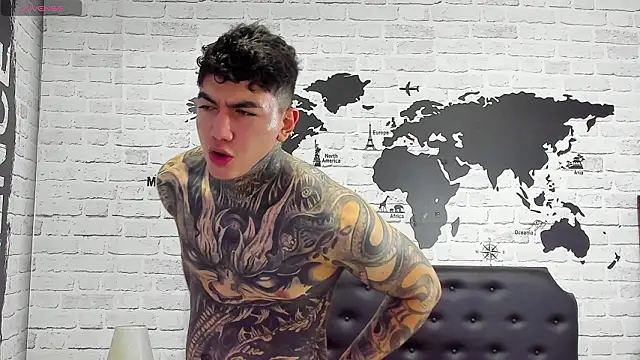 Gury_tattoo webcam show