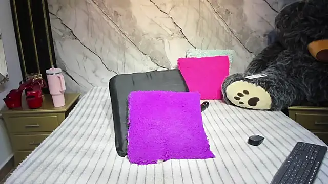 Niyirey1 现场XXX聊天