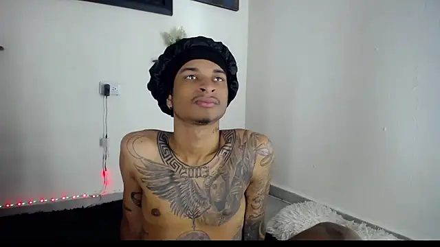 Tatoo_Noah Live XXX-chat