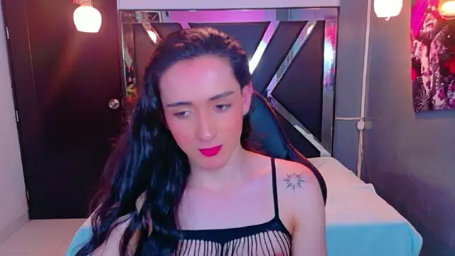 Show de Ivony_Giselle na webcam