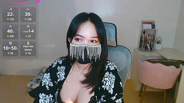 Živý XXX chat --LEXI--