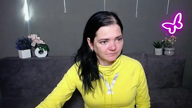 Czat XXX na żywo – LauraFinn