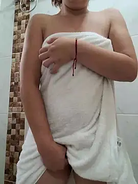 Czat XXX na żywo – selena_gomez2