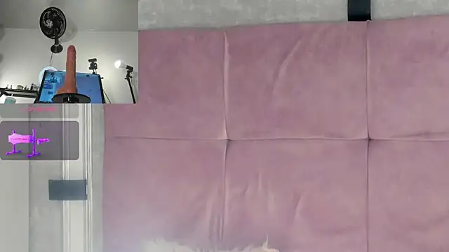 conny__curlyn Live XXX chat