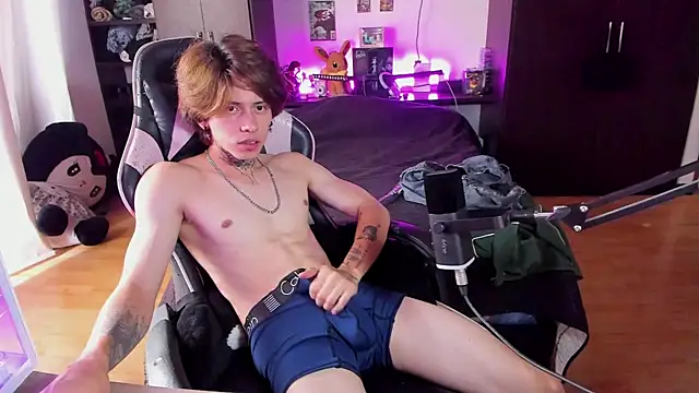 xIce_Boy Live XXX-Chat