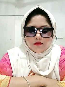 Nusrat-N – webcam-show