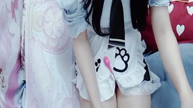 Alice-Hot88's Live XXX Chat