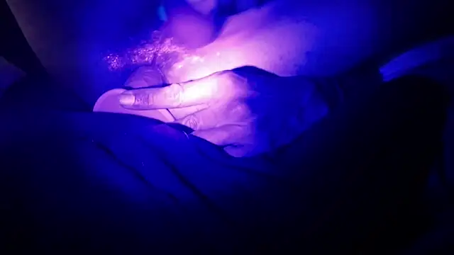 TeePapiNBabyBunny16's Webcam Show