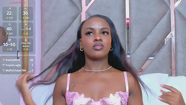 Sally-Noa live XXX chat