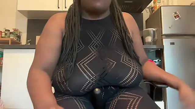 nanaisbackk Live XXX Chat