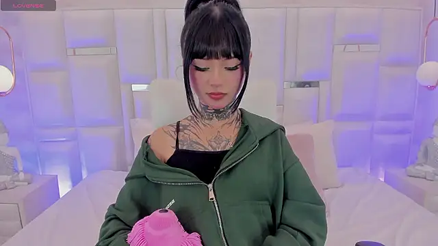 doll__bella's Live XXX Chat