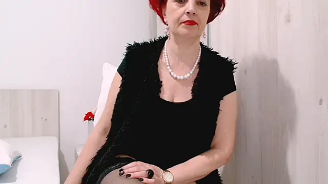 MilfSupremeのライブXXXチャット