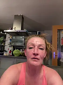 XXX chat uživo modela Milf-Gabi