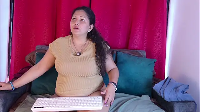 Genesis_Montenegro_OA Live XXX-chat