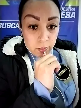 Chatroom XXX en direct de CRISTAL__11