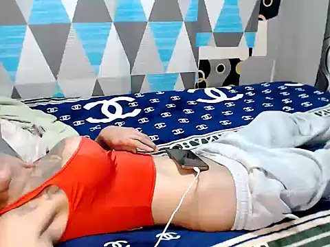 Savannah_Cock élő XXX-chatje