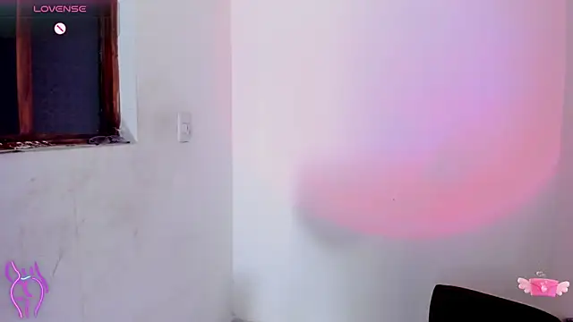 Czat XXX na żywo – Viioleett_cum