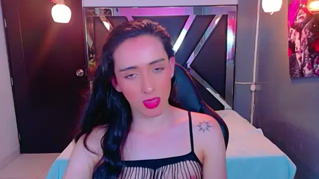 دردشة Ivony_Giselle الجنسية المباشرة