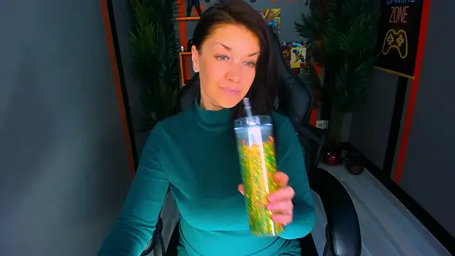 AnaMills' Live XXX Chat