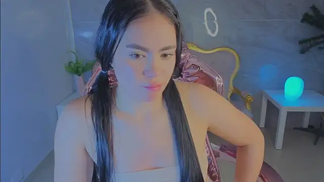 Онлайн чат XXX nati06_s