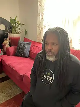 HaloRodeoLover2 Adlı Modelin Canlı XXX Sohbeti