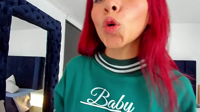 Czat XXX na żywo – melanie_roux__