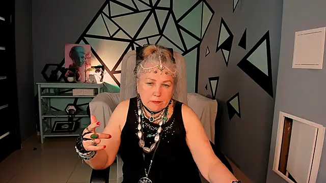 LilaMaharani Adlı Modelin Canlı XXX Sohbeti