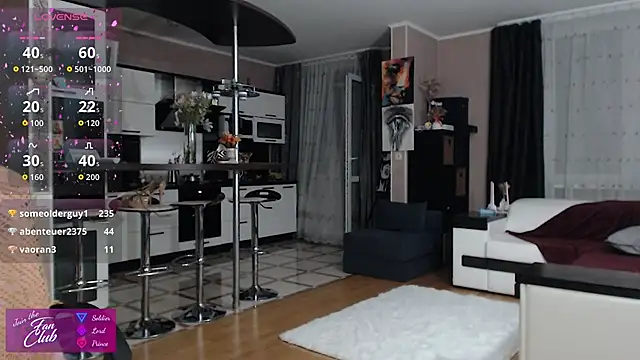 roxana_brooks Adlı Modelin Canlı XXX Sohbeti