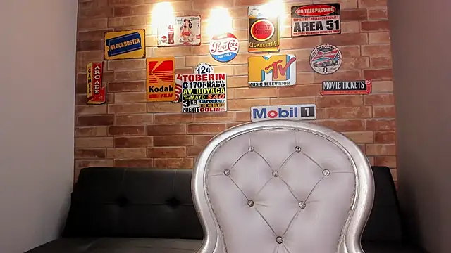 Živý XXX chat foxi_xiaomi