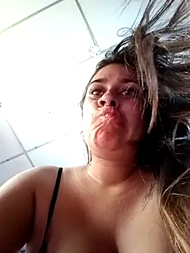 Pokazy przed kamerką – MariBelle1