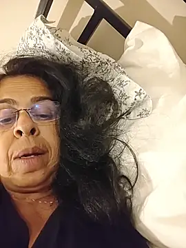 NakedMILFx Chat XXX live