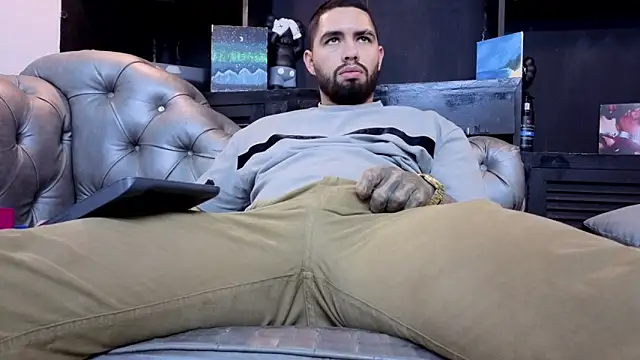 Онлайн чат XXX matteosantos