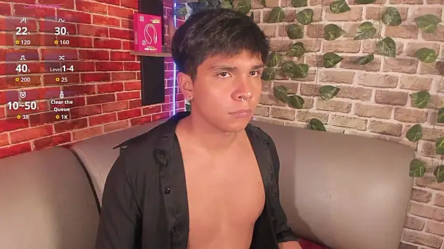 Chat XXX en directo de Thiago_Kozak