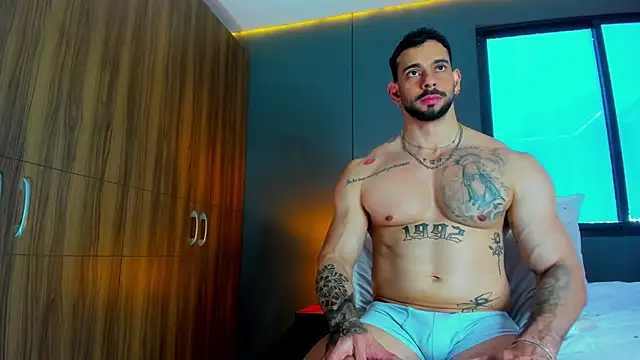 massimo_visconti 在線直播表演