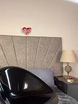 Val12777's Live XXX Chat