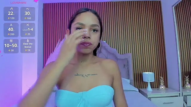 CarolineFyre Live XXX-Chat