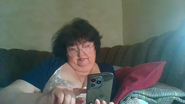 Show modela MilaSky5303 na web-kameri