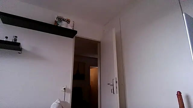 alpha-hunk Adlı Modelin Canlı XXX Sohbeti