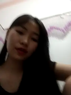 Xiangchuu 网络视讯表演