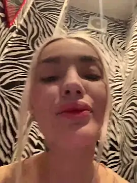 Sextazy Obrolan Langsung XXX